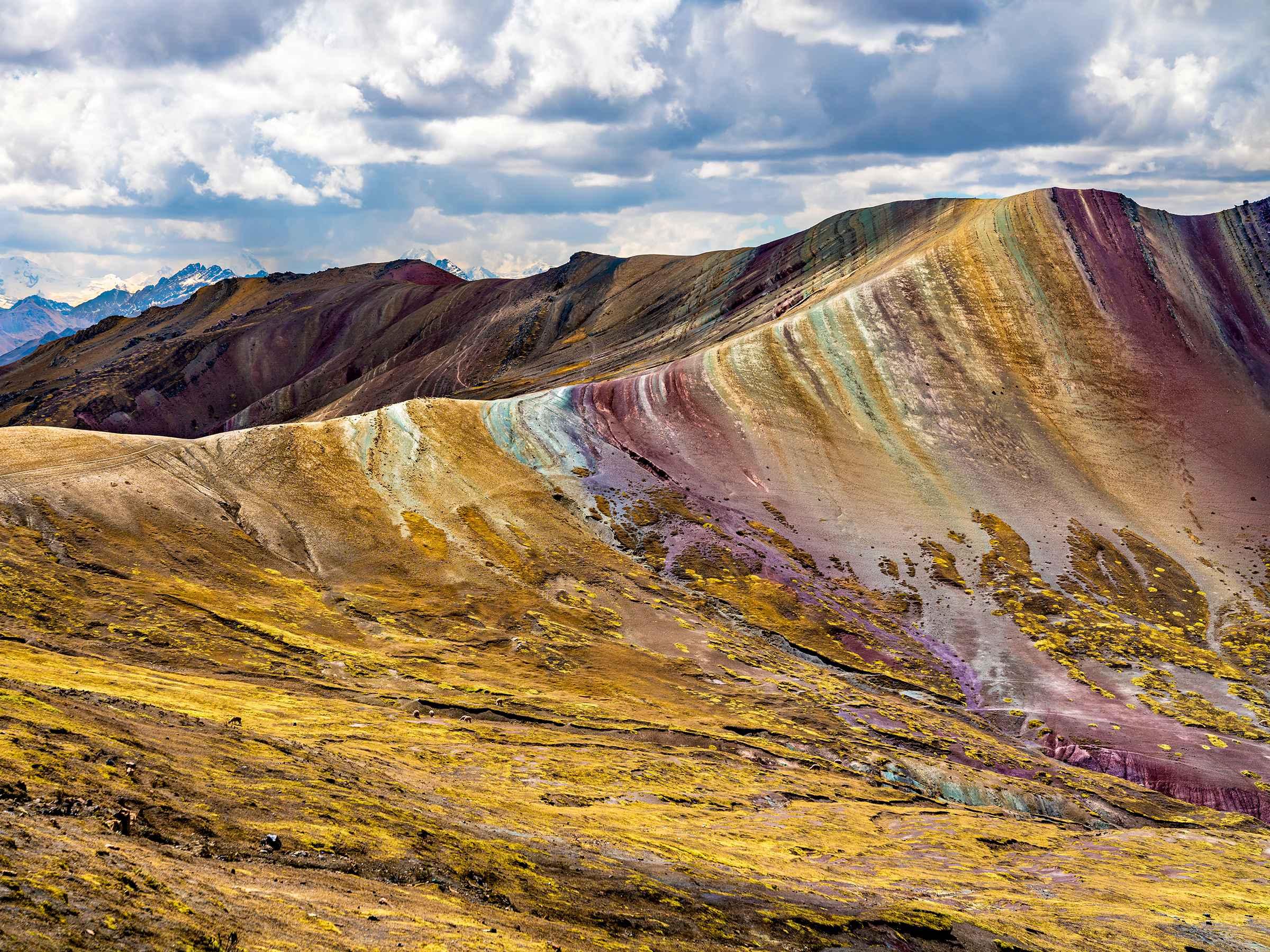 Palccoyo Rainbow Mountain (2024) -The Ultimate Guide
